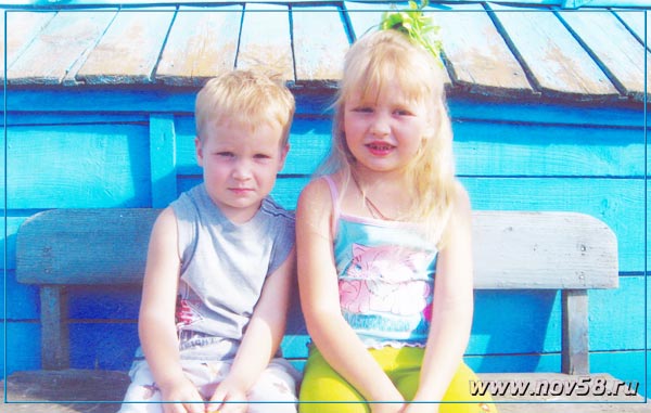 Кондратьев Иван 4 года и Кондратьева Диана 6 лет с. Р. Камешкир Кондратьев Иван 4 года и Кондратьева Диана 6 лет с. Р. Камешкир