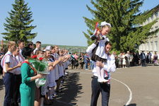 Последний звонок в Камешкирской средней школе | 25/05/2017