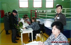 В здании спортклуба "Комсомолец" голосовали жители Лутковки | Камешкирский район