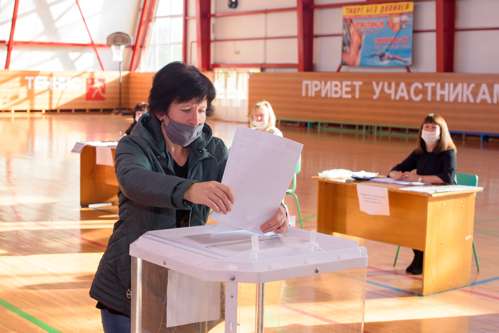 Большая часть камешкирцев уже проголосовала на выборах депутатов и губернатора