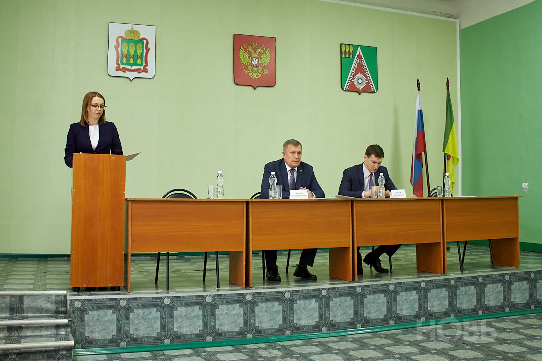 Депутаты выбрали нового главу администрации Камешкирского района